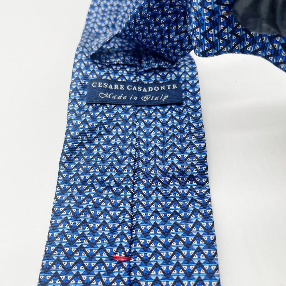 Cesare Casadonte Zegna Italy Blue Geometric 100% Silk Tie - Picture 5 of 7